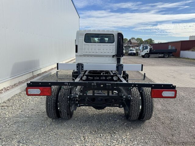 Sonstige ISUZU M30 M DOKA 7-Sitzer  5.2 l 190 PS Radst. 4.475