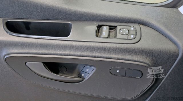 Panel van MERCEDES-BENZ eSprinter 312 MR Ka Klima Kamera Regale #76T052