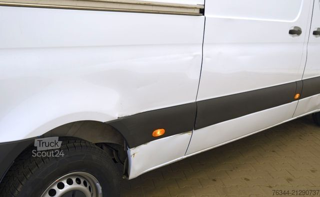 High top van MERCEDES-BENZ eSprinter 312 MR Ka Klima Kamera Regale #76T052