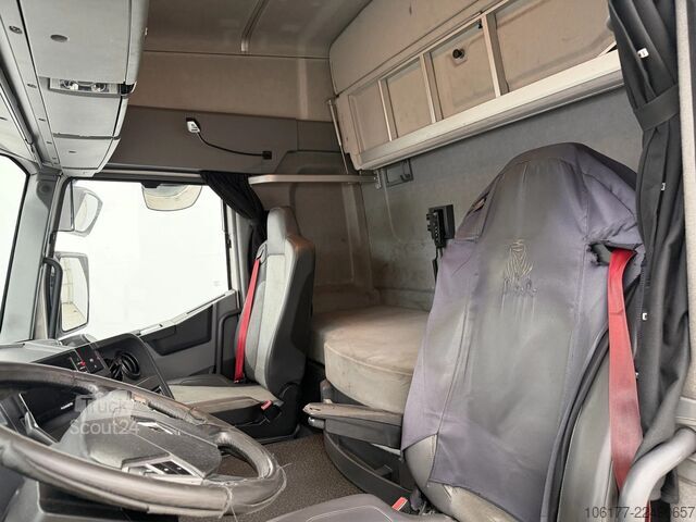 معيار SZM Renault T460