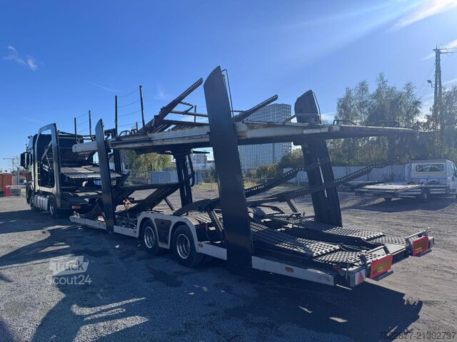 Avtovlekaš tovornjak LF9 Mercedes-Benz Actros 1845