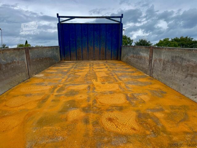 Kippwagen Iveco 190-38 6X2 TRILATERALE