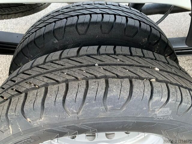 Tipvogn varebil Ford Transit 350 - Gemellato  - Ribaltabile trilateral