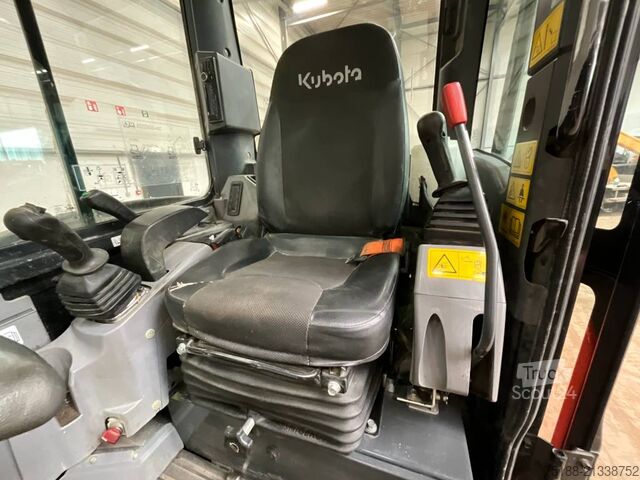Minikoparka Kubota KX 042-4 A
