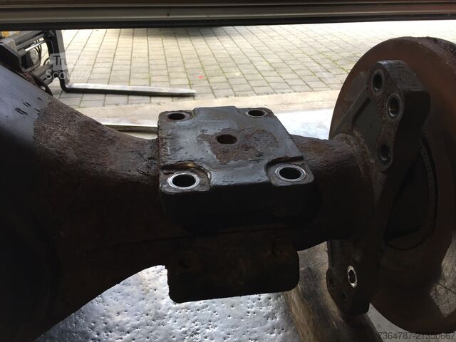 Tovornjak s ploščadjo Mercedes-Benz Hinterradachse Axor 1824, Typ : HL6 / DC