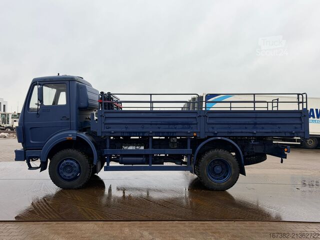 MercedesBenz 1017 4X4, бивша армейска машина, син цвят MercedesBenz 1017 4X4 ex army blue