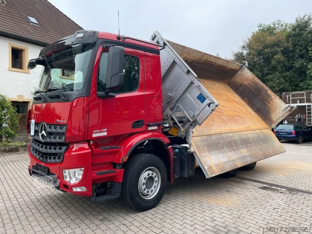 Autocamion basculant tridirecțional MERCEDES-BENZ Arocs 2648 6x4 BB Dautel Bordmatik Retarder Shz