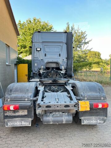 Standard dragbil MERCEDES-BENZ Actros 1851 4x2 LS Kipphydraulik