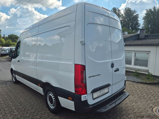 Kastenwagen hoch MERCEDES-BENZ Sprinter Kasten 314 CDI*Regale *