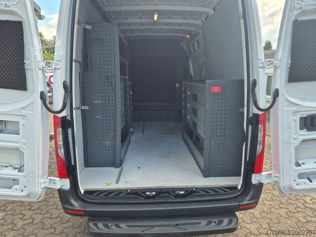 Kastenwagen hoch MERCEDES-BENZ Sprinter Kasten 314 CDI*Regale *