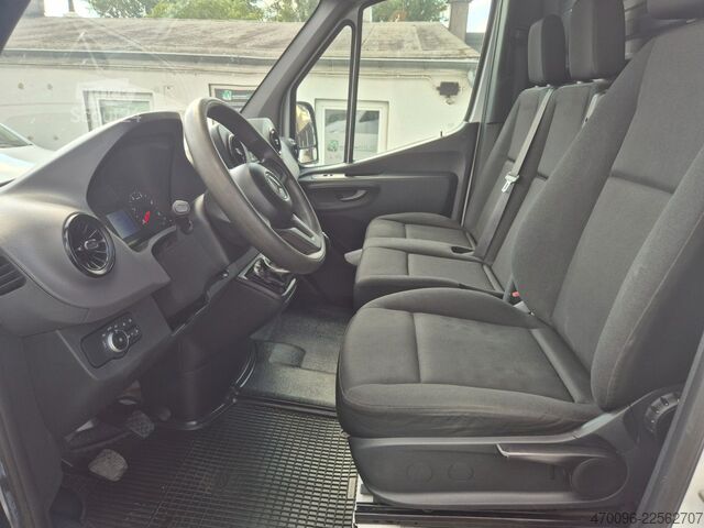 Kastenwagen hoch MERCEDES-BENZ Sprinter Kasten 314 CDI*Regale *