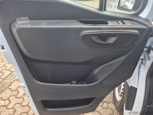 Kastenwagen hoch MERCEDES-BENZ Sprinter Kasten 314 CDI*Regale *