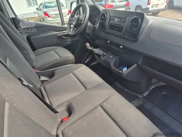 Kastenwagen hoch MERCEDES-BENZ Sprinter Kasten 314 CDI*Regale *