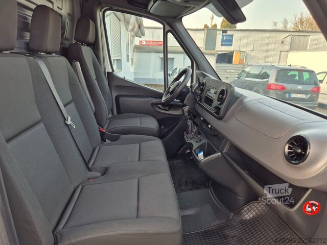 Yüksek tavanlı panelvan MERCEDES-BENZ Sprinter 314 Kasten L2/H2*3 Sitzer*Klima*Regale*