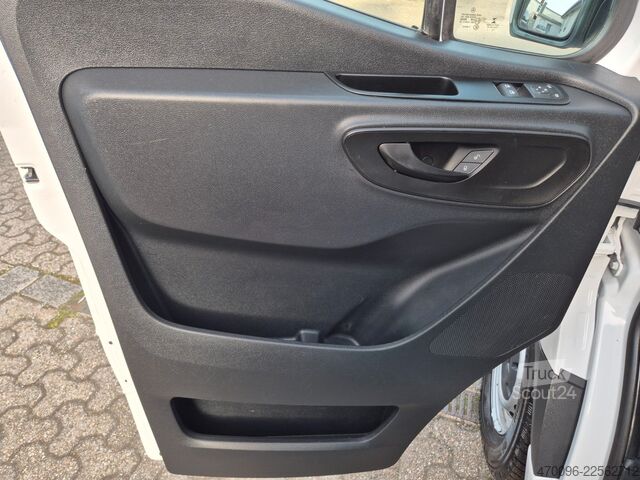 Yüksek tavanlı panelvan MERCEDES-BENZ Sprinter 314 Kasten L2/H2*3 Sitzer*Klima*Regale*