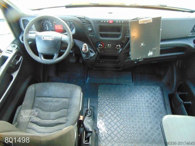 Skapbil IVECO Daily 35S11 35-110 HiMatic Maxi Postkoffer Regal