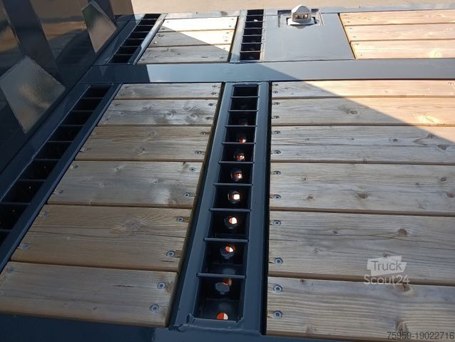 Pracovní plošinový návěs SCHWARZMÜLLER 3Achs Tele Rampen TwistLock40+2x20"SAF Lenk+Lift