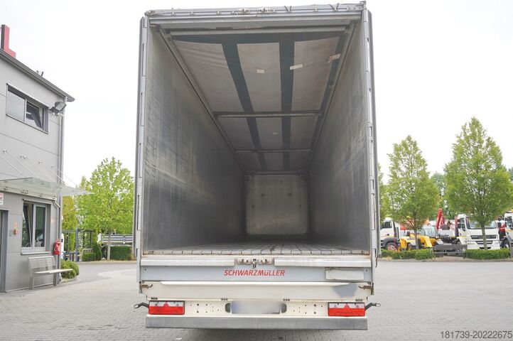 Schubboden-Sattelauflieger Schwarzmüller Walking floor semi-trailer / 2022