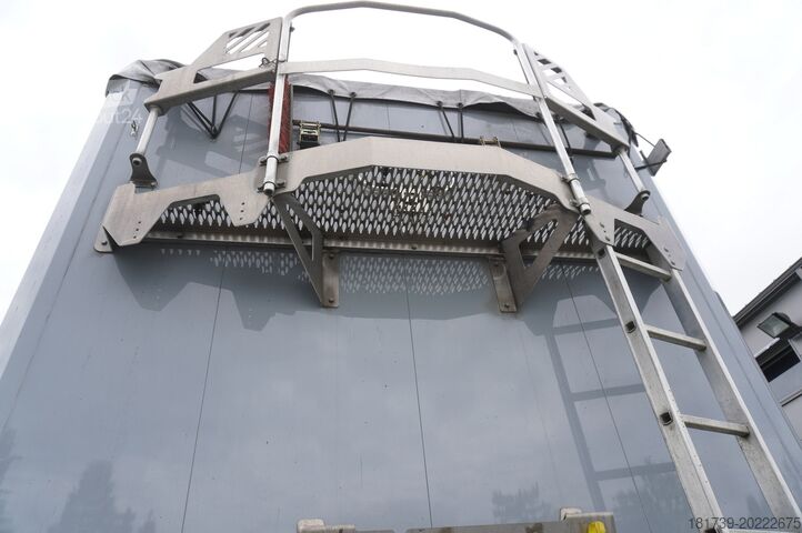Schubboden-Sattelauflieger Schwarzmüller Walking floor semi-trailer / 2022