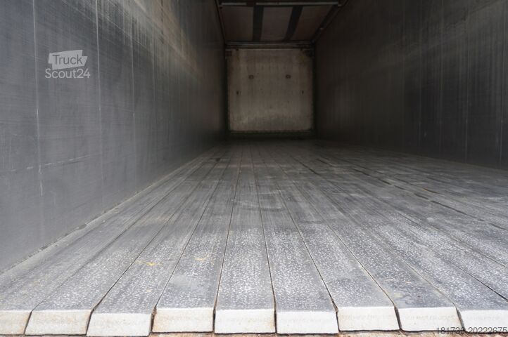 Schubboden-Sattelauflieger Schwarzmüller Walking floor semi-trailer / 2022