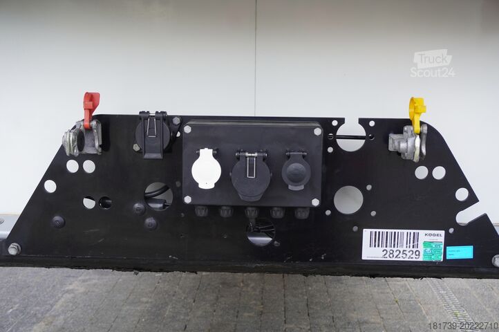 Semiremorcă frigorifică Kögel S24 refrigerator semi-trailer / 2023