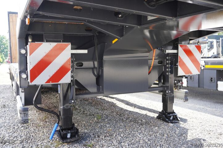 Semiremorcă cu încărcătură joasă Kässbohrer LB3E / 2025 / 4 units