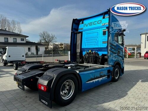 Standard tractor unit Iveco S-Way 500