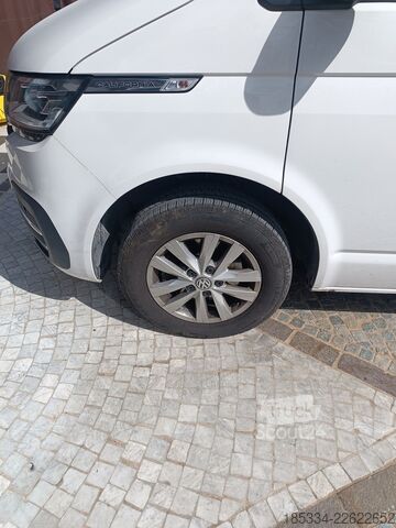 Matkailuauto Volkswagen California Coast 2022 | Boîte automatique | Toit relevable