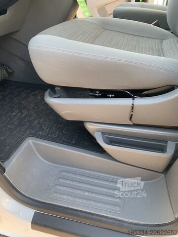 Matkailuauto Volkswagen California Coast 2022 | Boîte automatique | Toit relevable