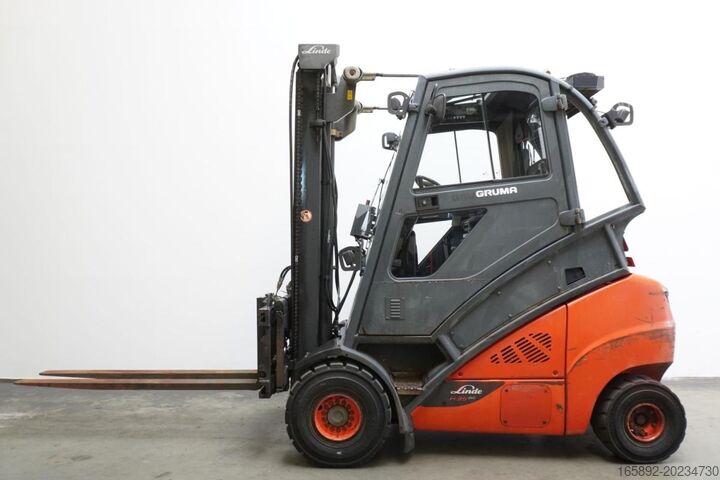 Вилочный погрузчик Linde H 35 T EVO 393-02