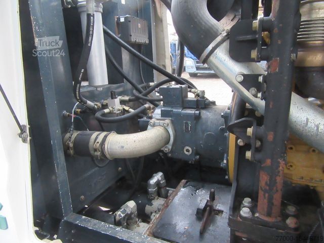 Бетононасос MERCEDES-BENZ 2013 SCHWING SP 2800 HDR 20 151  concrete  pump