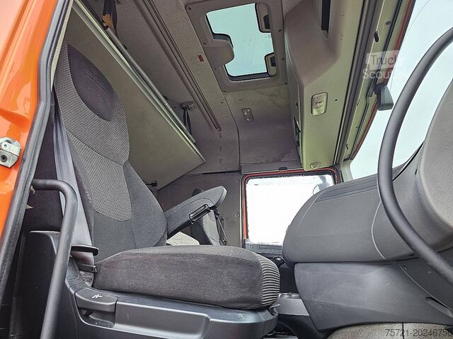 MTS standard DAF XF 440 SPACECAB MANUAL