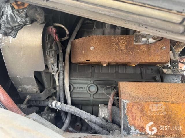 Prilagojeno dostavno vozilo  Azura MC 210