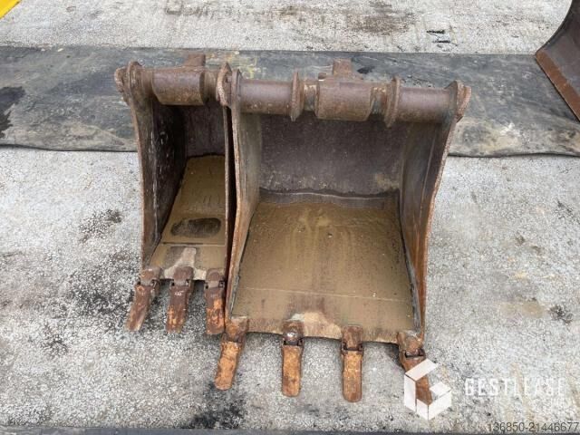 Kazıcı yükleyici JCB 48Z-1