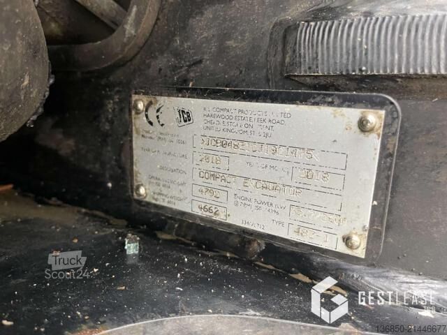 Kazıcı yükleyici JCB 48Z-1