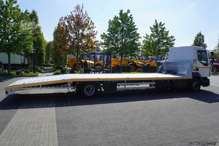 Superestructura de grúa Renault D12 / New galvanized tow truck superstru