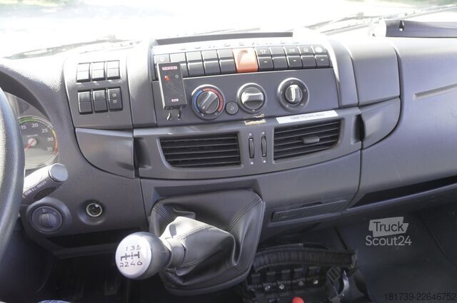 Samopostrežni tovornjak Iveco Eurocargo 160 E22K tipper / 60 tho. km!!
