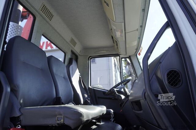 Samopostrežni tovornjak Iveco Eurocargo 160 E22K tipper / 60 tho. km!!