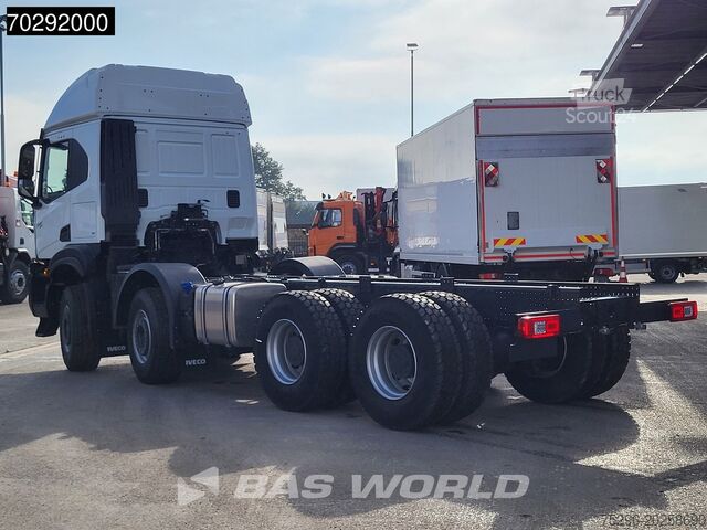 Fahrgestell mit Fahrerhaus Iveco T-Way 510 8X4 New! Retarder Big-Axle Steelsuspe...