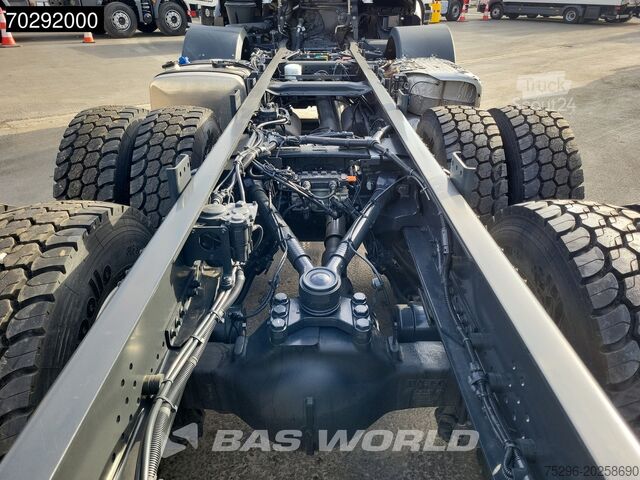 Fahrgestell mit Fahrerhaus Iveco T-Way 510 8X4 New! Retarder Big-Axle Steelsuspe...