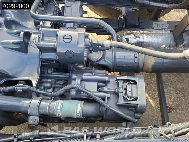 Fahrgestell mit Fahrerhaus Iveco T-Way 510 8X4 New! Retarder Big-Axle Steelsuspe...