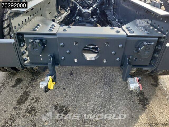 Fahrgestell mit Fahrerhaus Iveco T-Way 510 8X4 New! Retarder Big-Axle Steelsuspe...