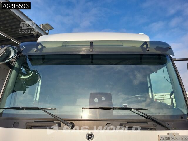 Koffer Mercedes Atego 1218 4X2 12tonner 1500kg Ladebordwand Aut...