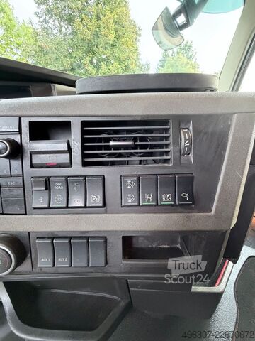 Trojstranný sklápací nákladný automobil VOLVO Meiler 3 Seiten Kipper/Palfinger PK 17.001 SLD