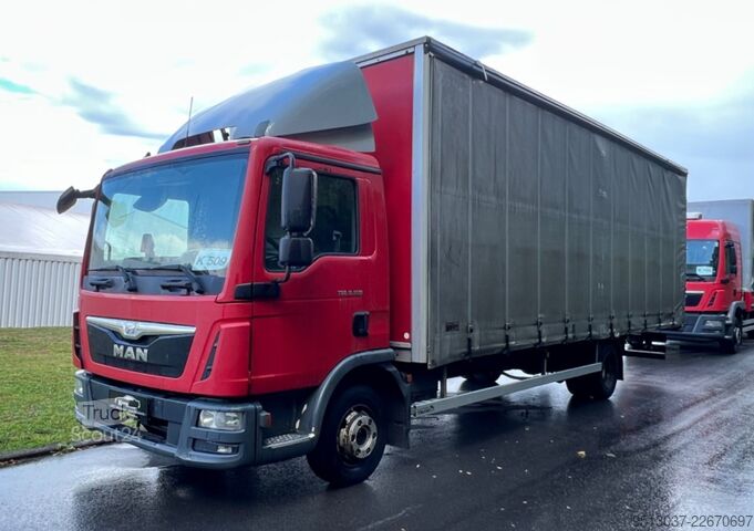 Curtain sider van MAN TGL 8.180 Pritsche + Schiebeplane AHK Klima