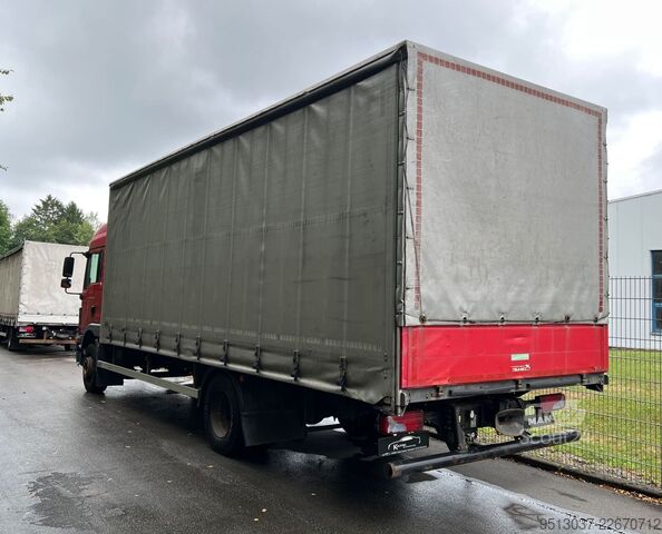 Camion plateau avec bâche MAN TGM 15.250 Pritsche + Schiebeplane AHK Klima