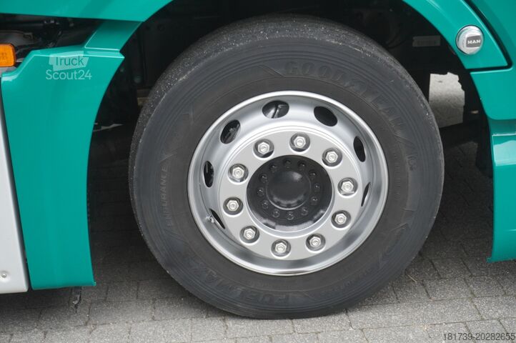 Posuvná plachta a príves MAN TGX 18.470 / 2022 / Curtainsider 19 EPAL