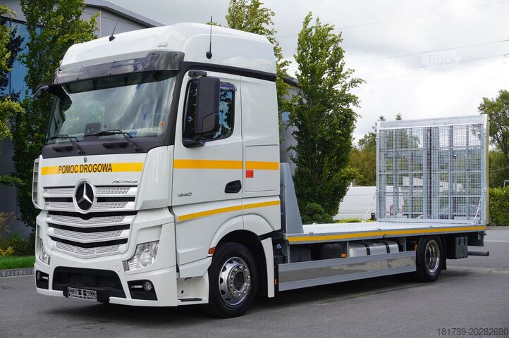 Karavanas Mercedes-Benz Actros 1840 / NEW galvanized Tow truck
