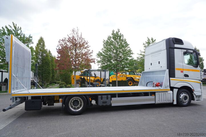 Karavanas Mercedes-Benz Actros 1840 / NEW galvanized Tow truck
