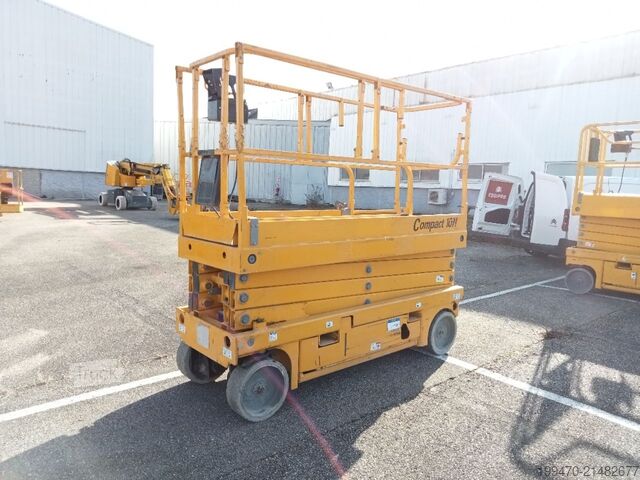 Mesa elevatória de tesoura Haulotte COMPACT 10N